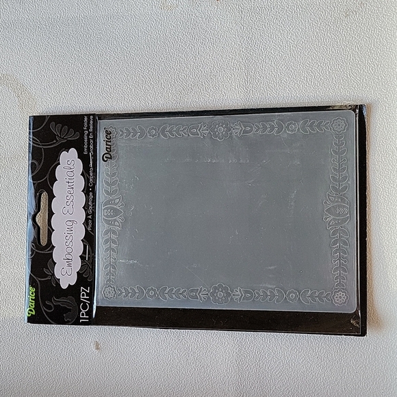 Darice Embossing Folder Essentials 3 x 5 - Picture 1 of 2